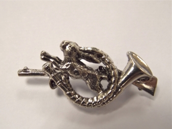 Broche li�vre � la trompe
