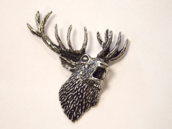 Pins t�te de cerf bramant ref 2