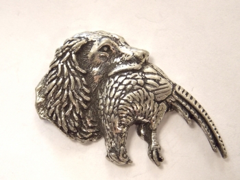 Pins t�te d'�pagneul avec faisan